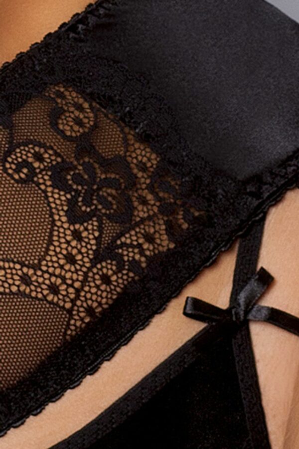 Aurelia Set Black Detail